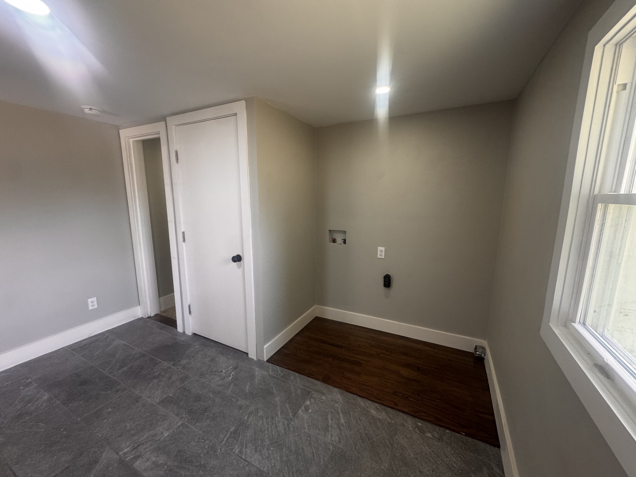 By submitting this image to Realtracs Inc, the User grants to Realtracs Inc an unrestricted license to use the image in compilations of properties and in other ways authorized by the Board of Directors.