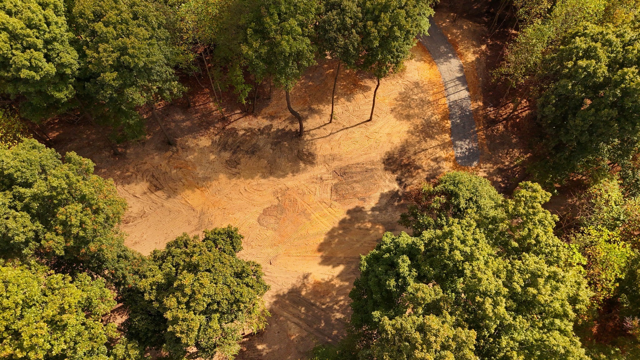 By submitting this image to Realtracs Inc, the User grants to Realtracs Inc an unrestricted license to use the image in compilations of properties and in other ways authorized by the Board of Directors.