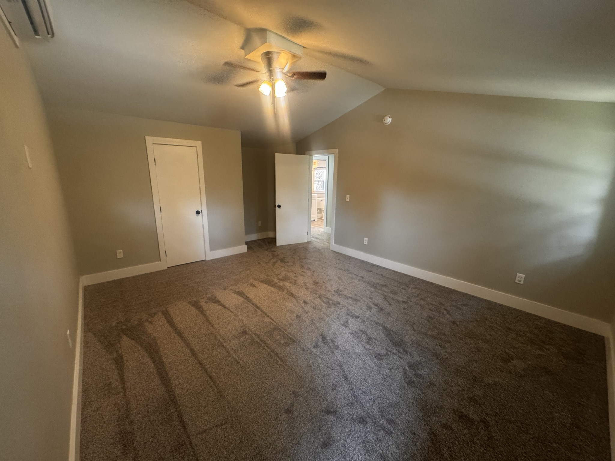 By submitting this image to Realtracs Inc, the User grants to Realtracs Inc an unrestricted license to use the image in compilations of properties and in other ways authorized by the Board of Directors.