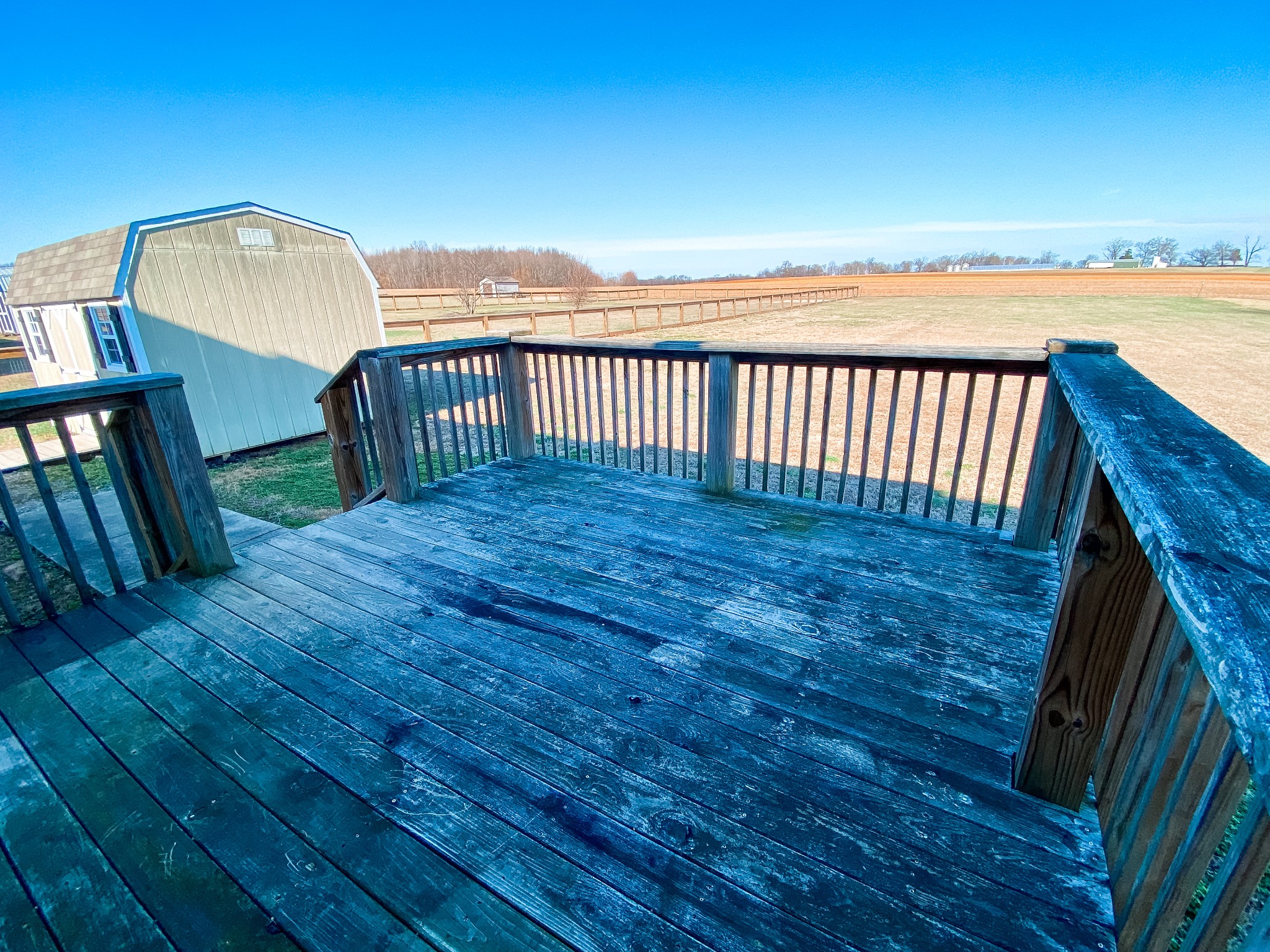 By submitting this image to Realtracs Inc, the User grants to Realtracs Inc an unrestricted license to use the image in compilations of properties and in other ways authorized by the Board of Directors.