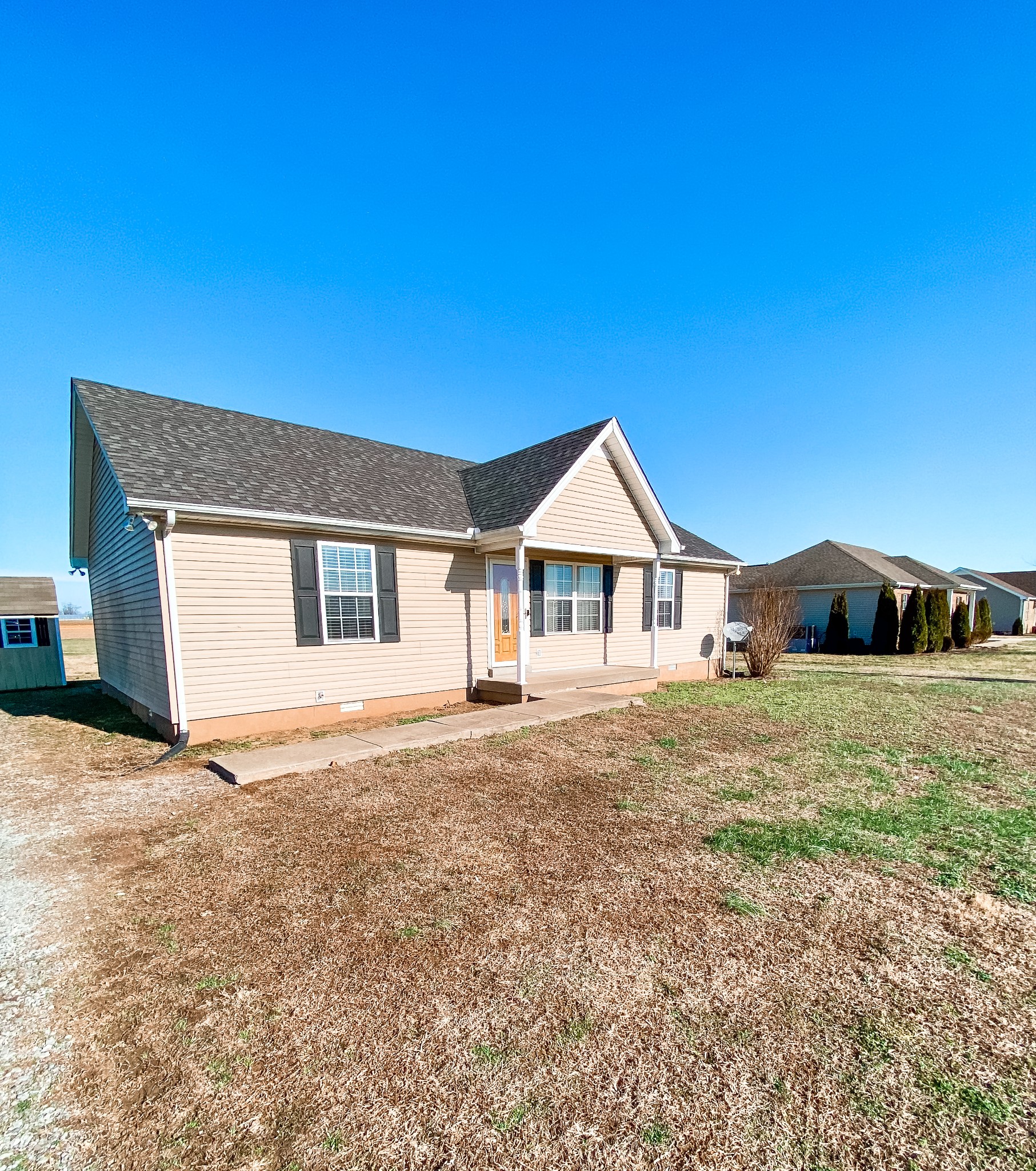 By submitting this image to Realtracs Inc, the User grants to Realtracs Inc an unrestricted license to use the image in compilations of properties and in other ways authorized by the Board of Directors.